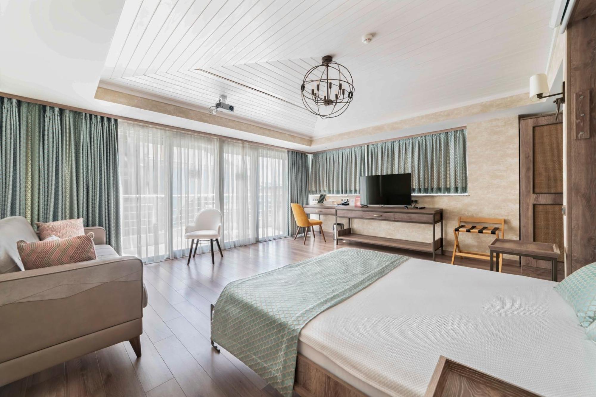 Castle Franco Suites Estambul Exterior foto
