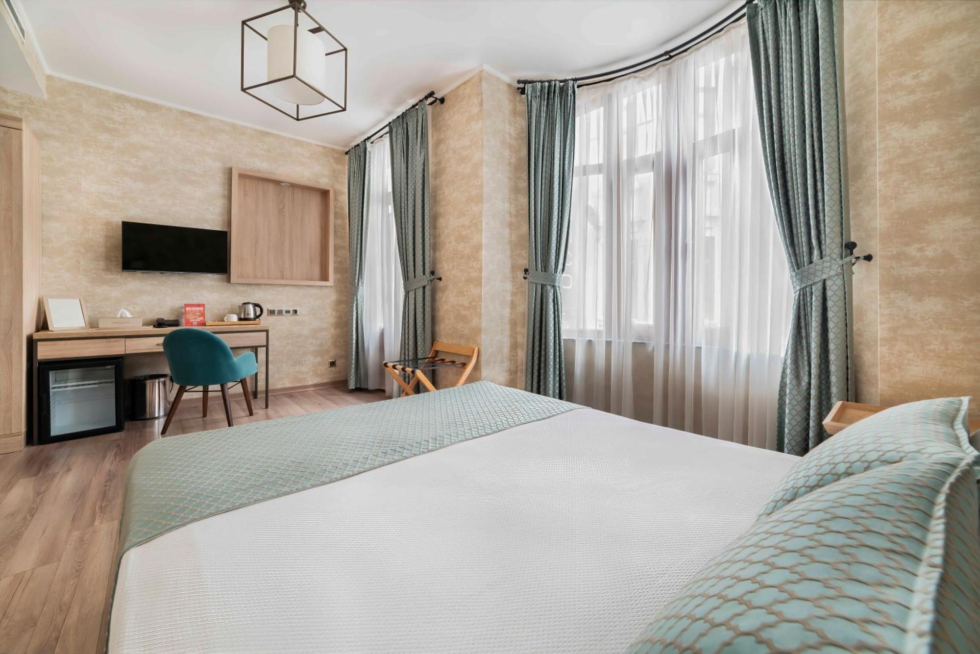 Castle Franco Suites Estambul Exterior foto